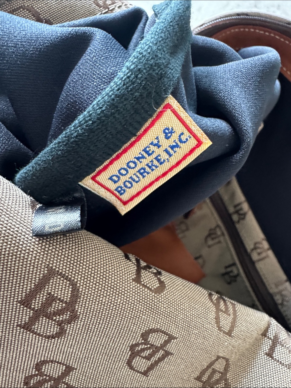 Dooney & Bourke Brown Monogram Shoulder Bag with Tan Strap - Picture 5 of 7